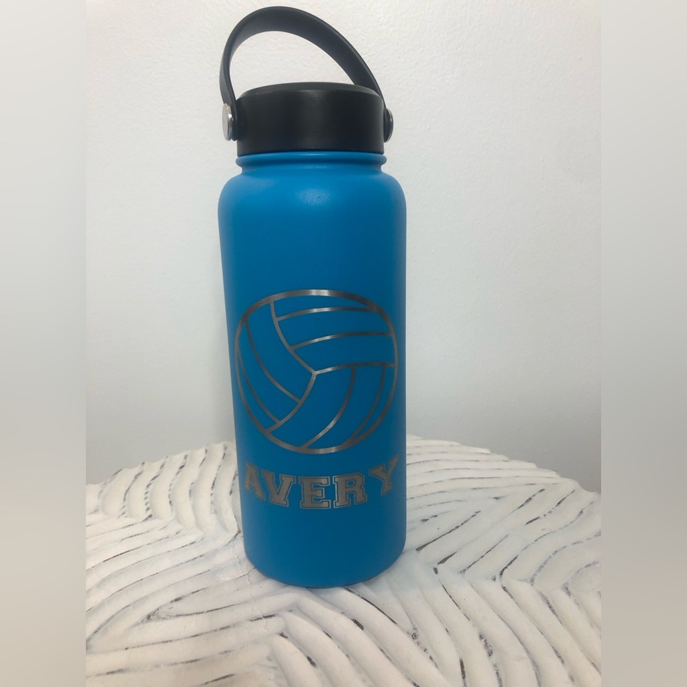 32 oz Insulated Water Bottle - Engraved with AVERY & a Volleyball - Widemouth